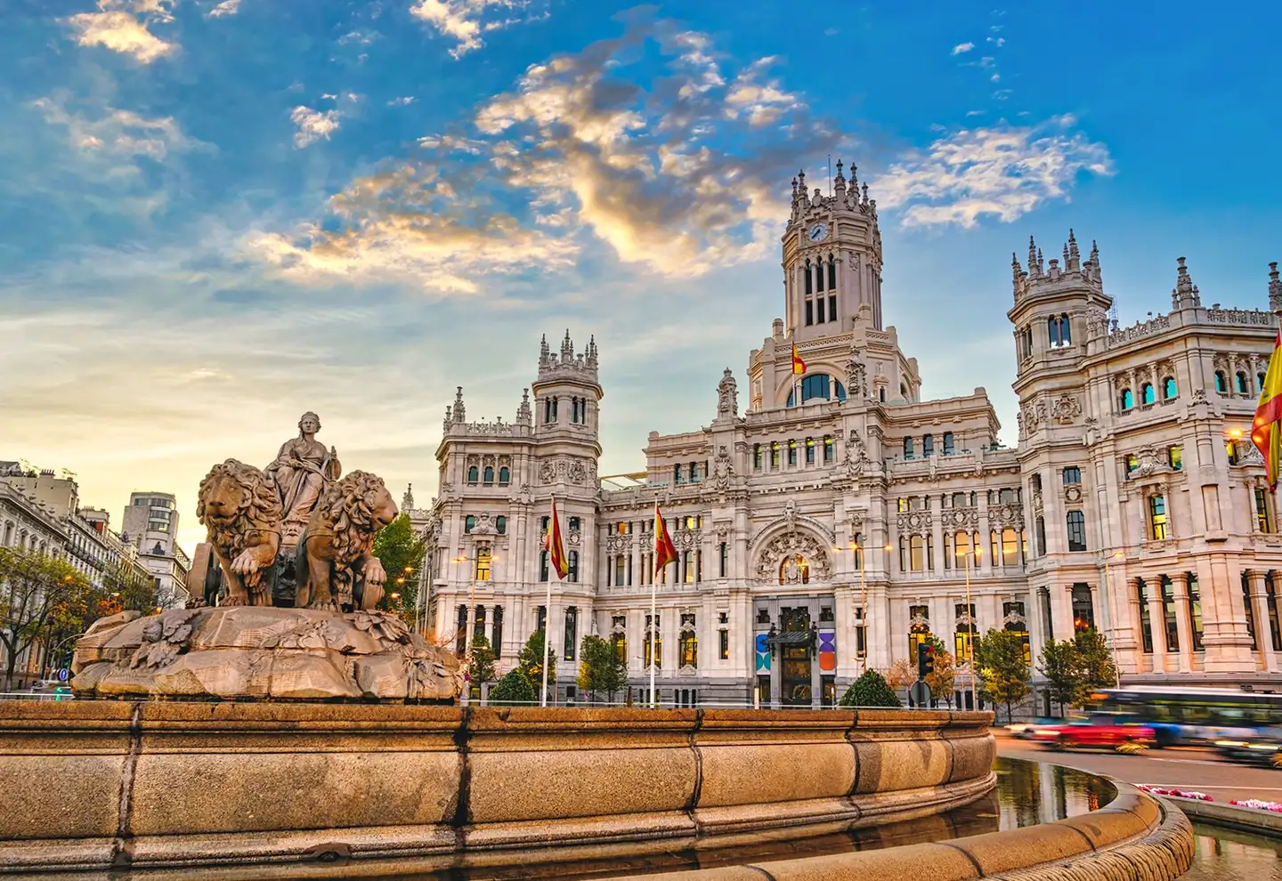 Flights Oslo to Madrid | Reliable Booking with Ready2Go.no