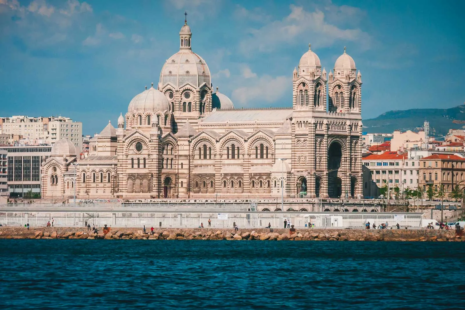 Fly Oslo–Marseille: Billige Reiser & Direktefly til Provence | Ready2Go.no