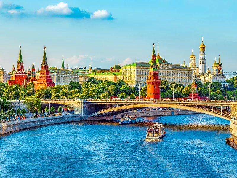 Fly Oslo–Moskva: Trygge Reiser & Gyldige Ruter | Ready2Go.no