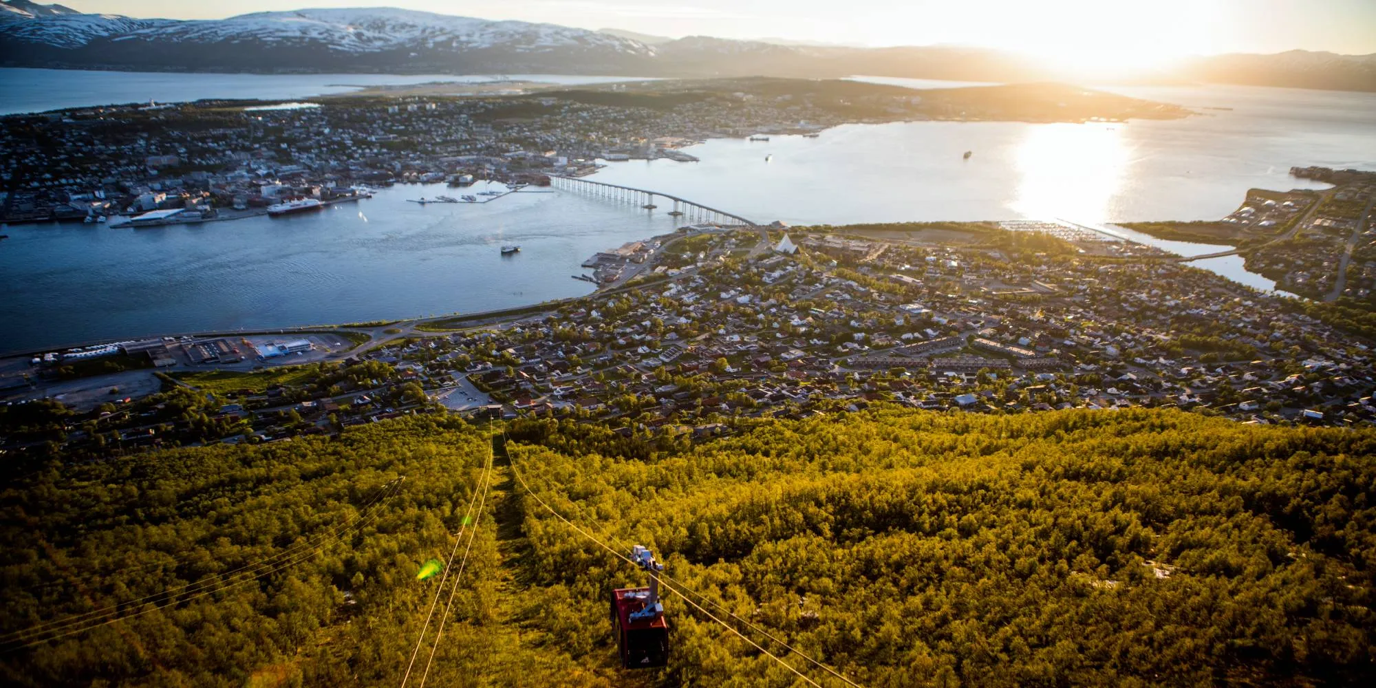 Fly Bergen til Kirkenes – Finn billige billetter 2026 | Ready2Go